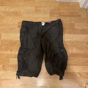 Union Bay cargo shorts, used, W: 32, gray